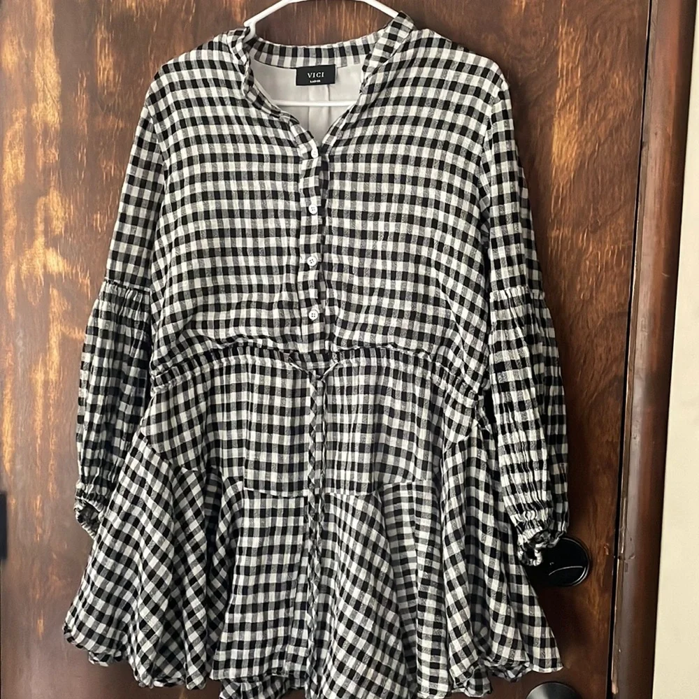Vici black and white plaid top/dress - Picture 1 of 6